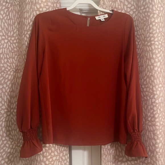 She & Sky size M long sleeve blouse - Picture 3 of 5